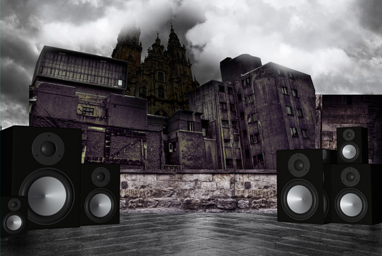 Espacio perteneciente al diseño de escenarios de la pieza, donde se mezclan elementos de la cultura del Hip-Hop como los bafles, con elementos del imaginario gallego como la Fachada del Obradoiro. Espacio perteneciente al diseño de escenarios de la pieza, donde se mezclan elementos de la cultura del Hip-Hop como los bafles, con elementos del imaginario gallego como la Fachada del Obradoiro de la Catedral de Santiago de Compostela.